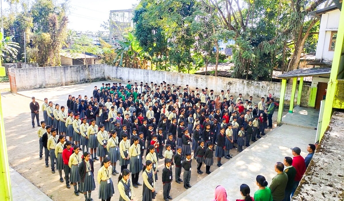 Holy Light english school image